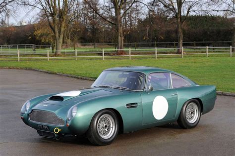 1960 Aston Martin DB4 GT wallpaper | Aston martin db4, Aston martin, Aston