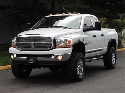 2006 Dodge Ram 2500 SLT/4x4/5.9L Cummins Diesel/ 77k miles/ LIFTED