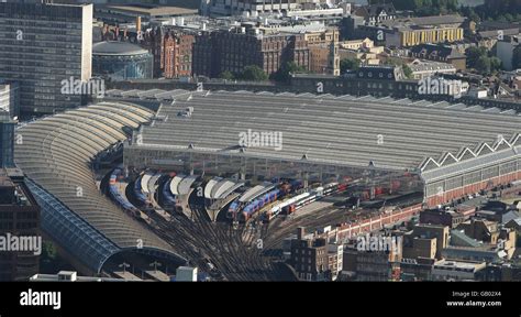 Waterloo station london roof hi-res stock photography and images - Alamy