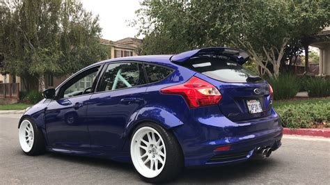 Ford Focus ST Wide Fender Flares – BattleAero