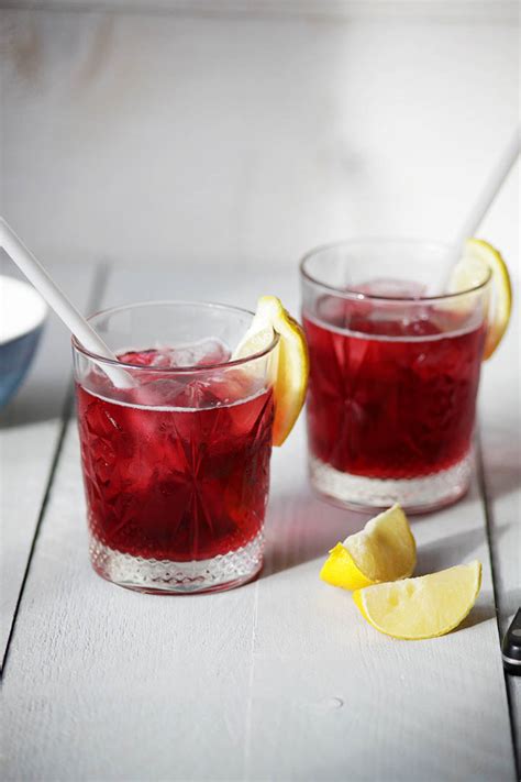 How To Make The Best Tinto De Verano {easy recipe} - The Tortilla Channel