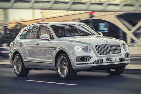 2019 Bentley Bentayga Hybrid | HiConsumption