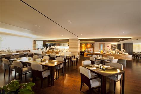 Restaurants & bars - ORCHID RESTAURANT Jakarta Hotel - Hotel Kristal Jakarta