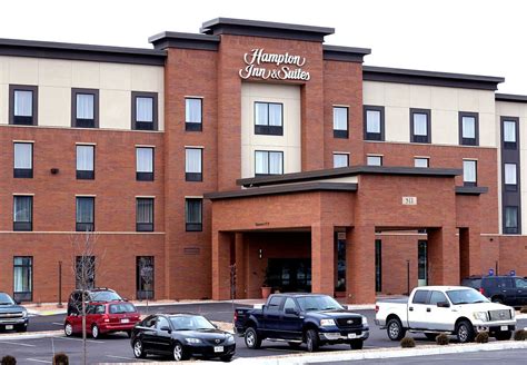 Hampton Inn & Suites opens in downtown La Crosse | Business ...