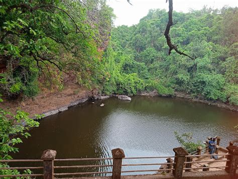 Best 4 Things to Do at Harvalem Waterfalls Goa