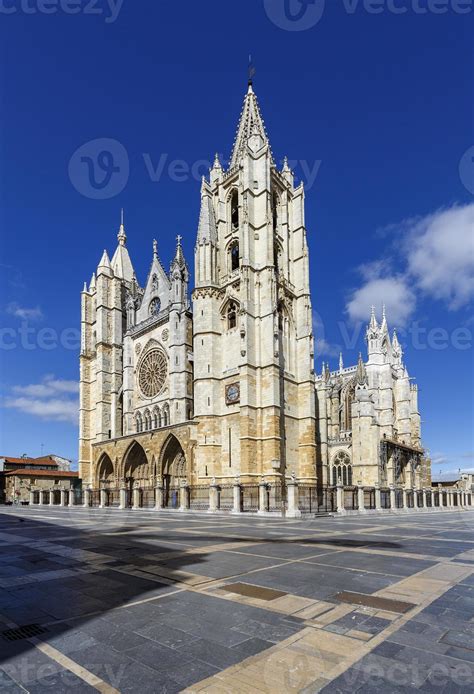 Cathedral of Leon, Spain 1248355 Stock Photo at Vecteezy