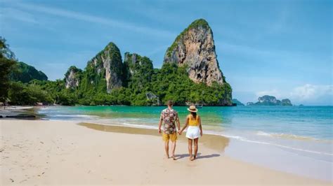 8 Best Beaches in Krabi You Must Visit for a Beachy Vacation