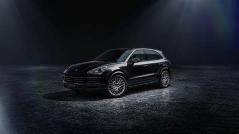 Porsche Cayenne Platinum Edition 4K Wallpaper