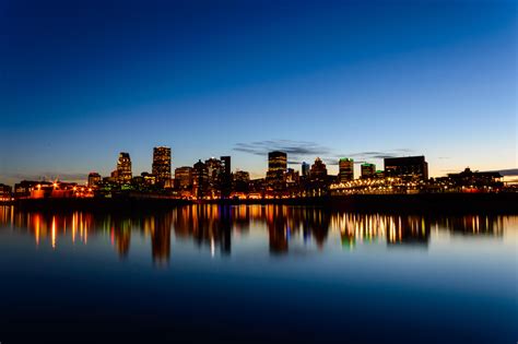 Photo de Montreal skyline, long exposure. : r/montreal