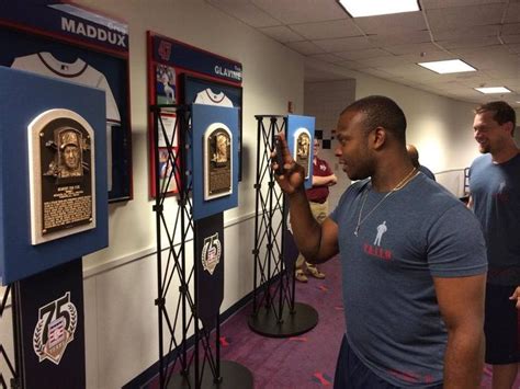 Checking out the Hall of Famers | Atlanta braves, Hall of famer, Braves