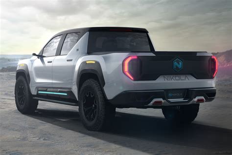 Hydrogen Fuel-Cell Truck: Nikola Badger Joins Electric Pickup Battle | GearJunkie