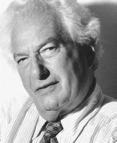 Joseph Heller Biography - childhood, death, school, book, old ...