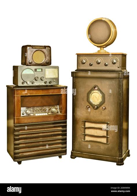 Old vintage radio set hi-res stock photography and images - Alamy