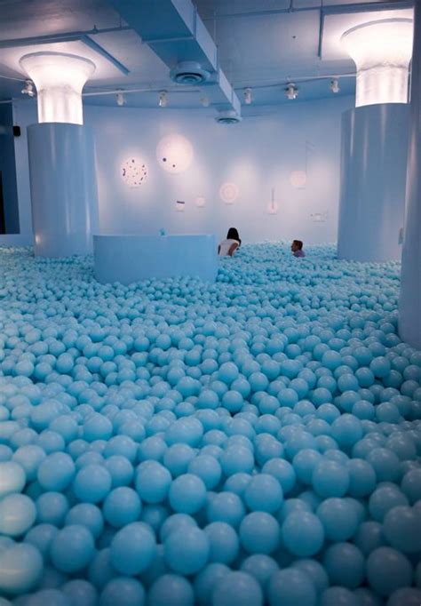 Exploring Color: Color Factory NYC | Sherwin-Williams | Ball pit room ...