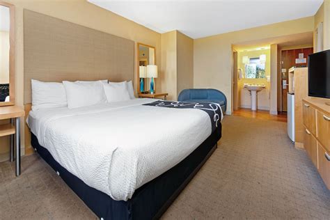 La Quinta Inn & Suites by Wyndham Coral Springs South | Coral Springs ...