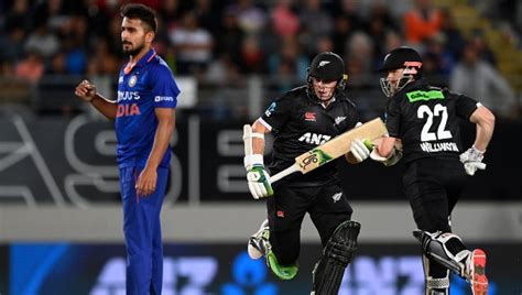 India vs New Zealand 1st ODI HIGHLIGHTS: Latham, Williamson hand NZ 7 ...