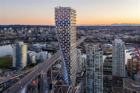 BIG's Vancouver House named 'Best Tall Building Worldwide' at 2021 CTBUH Awards - Architecture ...