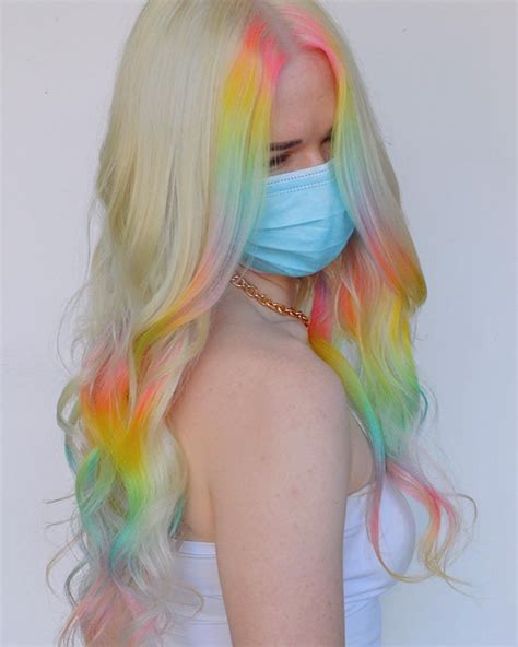 17 Best Rainbow Hair Color Ideas to Try in 2021 | Glamour