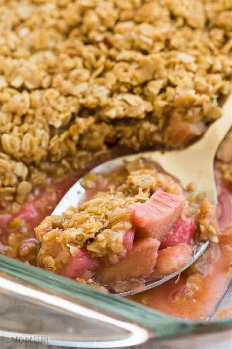 Rhubarb Crisp Recipe + VIDEO (with crunchy brown sugar streusel!)