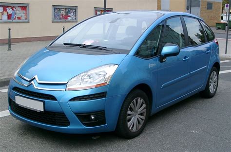 File:Citroen C4 Picasso front 20071025.jpg - Wikipedia