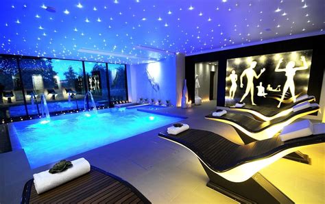 Why You Need a Luxury Guncast Swimming Pool in Your Hotel