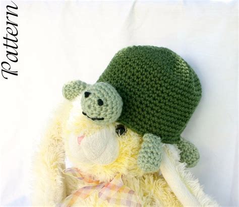 Baby turtle hat PDF crochet PATTERN 3-12 by lovinghandscrochet