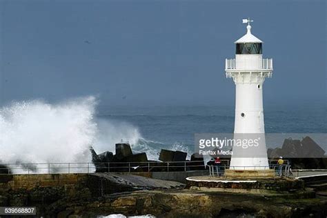 19 Wollongong Breakwater Lighthouse Stock Photos, High-Res Pictures, and Images - Getty Images