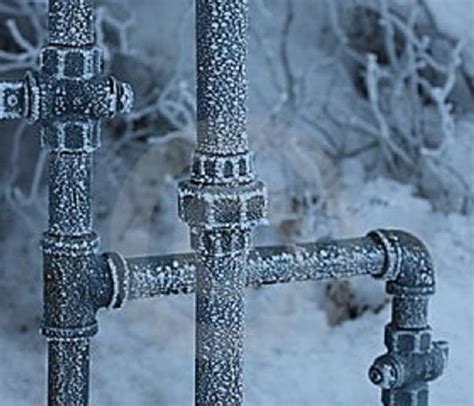 Frozen Pipe Bursts Part 2: Thawing Frozen Pipes | SERVPRO of Northern ...