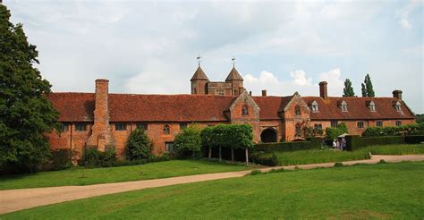 Flickriver: Most interesting photos tagged with sissinghurstcastlegarden