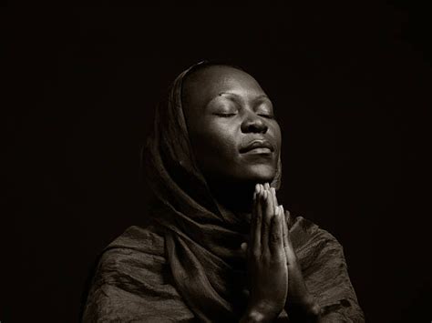 Woman praying images – Artofit