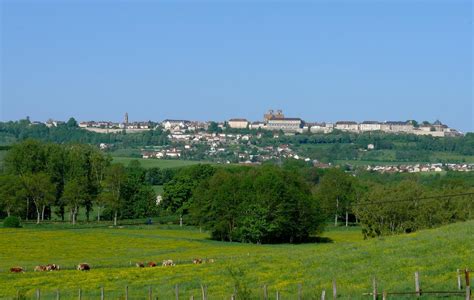 Langres City Walls (Langres) | Structurae