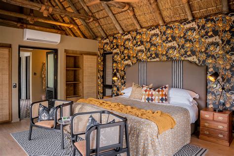 Thornybush Game Lodge | Book Today!