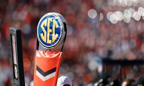 College football realignment: SEC, Pac-12 officials doubt expansion ...