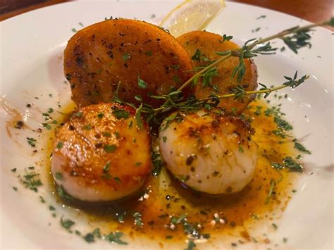 These 7 Pennsylvania Seafood Restaurants Are Worth A Visit