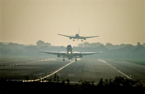 Passenger jets within 700ft of colliding over Gatwick after airport ...