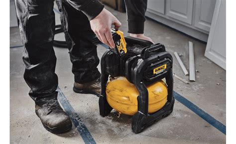 Dewalt Cordless Air Compressor with Flexvolt Technology | 2021-08-06 ...