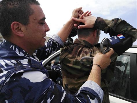 UNIFIL troops and ISF officers share experience on policing techniques ...