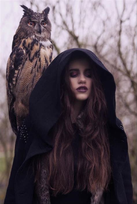 #dark beauty magazine Foto Fantasy, Fantasy World, Dark Fantasy Art, Dark Art, Character ...