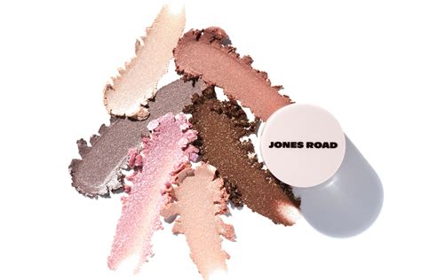 Jones Road, make-up artist Bobbi Brown’s new beauty brand, is now available in the UK - Big ...