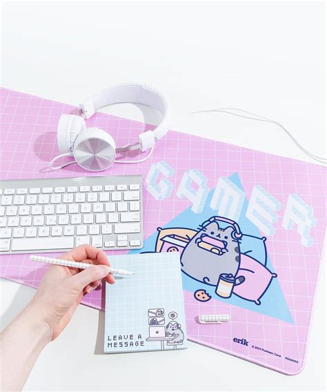 Pusheen Gaming Desk Mat | Gaming desk mat, Pusheen, Gaming desk