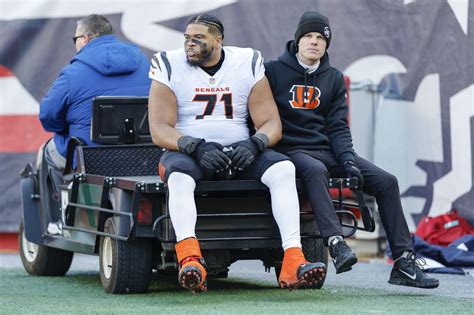 What makes a successful year for La’el Collins? Bengals Tuesday morning ...