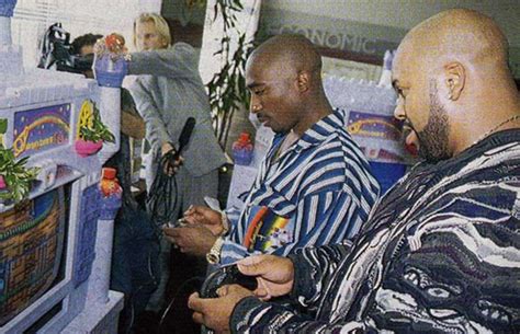 Photographic Proof Tupac Shakur Was a "Sonic the Hedgehog" Fan, Suge ...