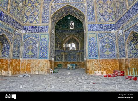 Isfahan Shah Mosque interior Stock Photo - Alamy