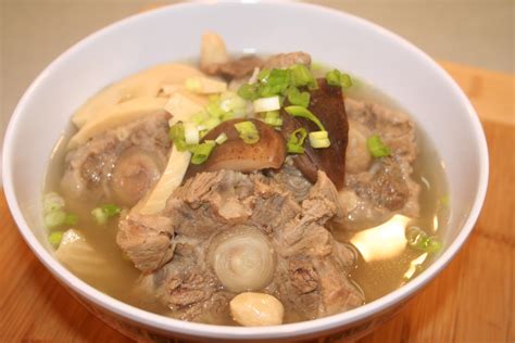 COOK WITH SUSAN: Ox Tail Soup