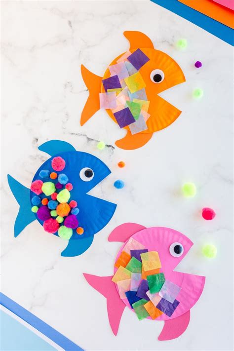 Paper Plate Fish | Paper plate crafts, Preschool crafts, Paper plate fish