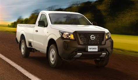 Nissan NP300 2023 in Mexico: prices, versions, images and video - New ...