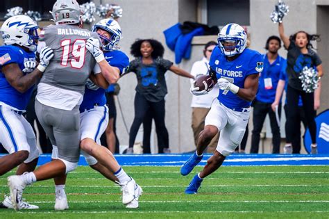 DVIDS - Images - USAFA Football vs UNLV 2023 [Image 3 of 16]