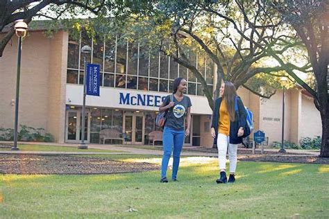 McNeese applauds Beauregard honor students - Beauregard News ...