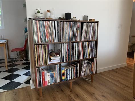 New Vinyl Storage. Just moved into a new place and grabbed this vinyl ...