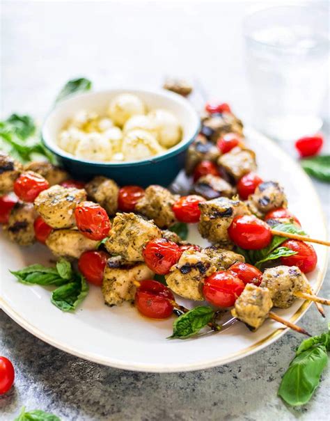 Grilled Pesto Chicken Skewers {Only 3 Ingredients!} – WellPlated.com